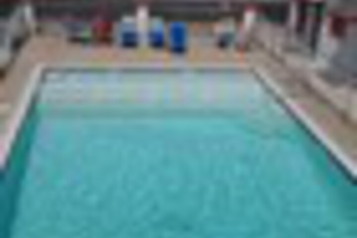 Pool 146 of 204