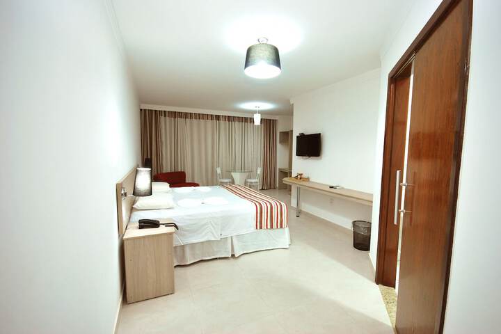 Room 14 of 34