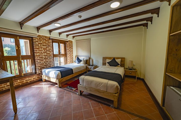 Room 8 of 47