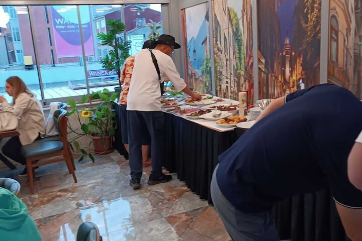 Dining 111 of 121