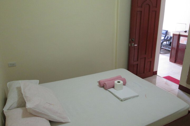 Room 8 of 36