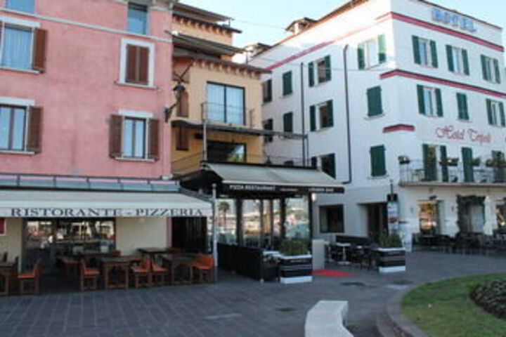 Hotel 284 of 499