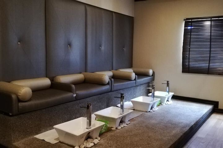 Spa 19 of 25