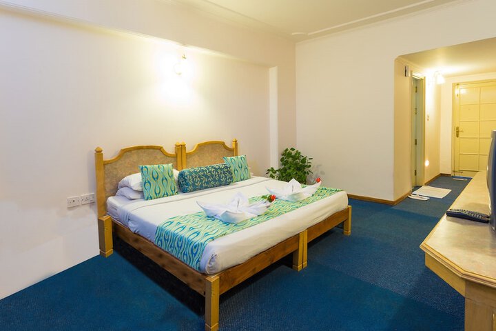 Room 9 of 81