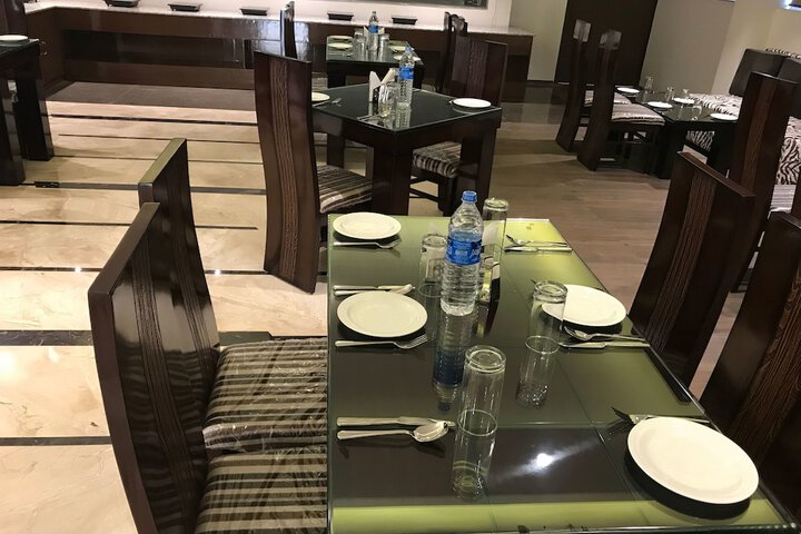 Dining Photos