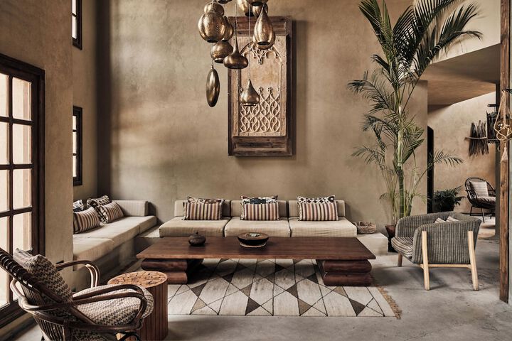Guest Lobby