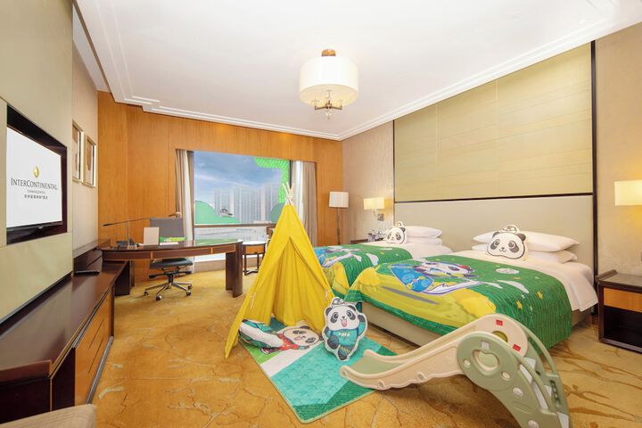 Room 30 of 105