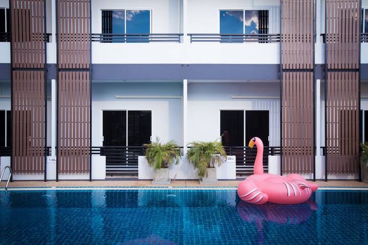 Pool 75 of 83
