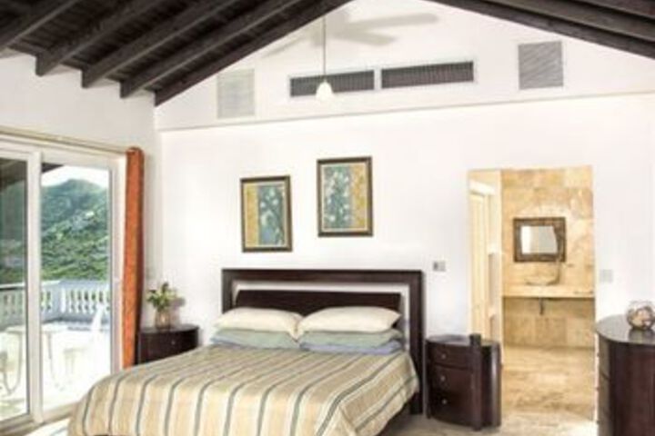 Room 12 of 29