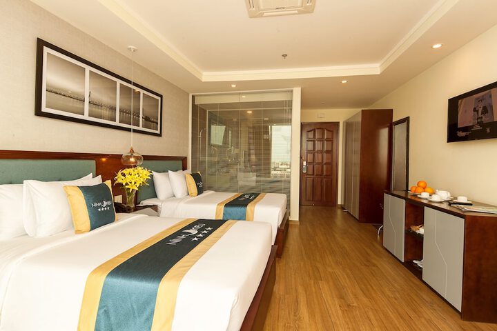 Room 19 of 90