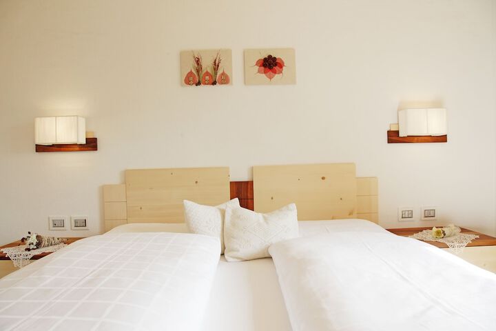 Room 4 of 56