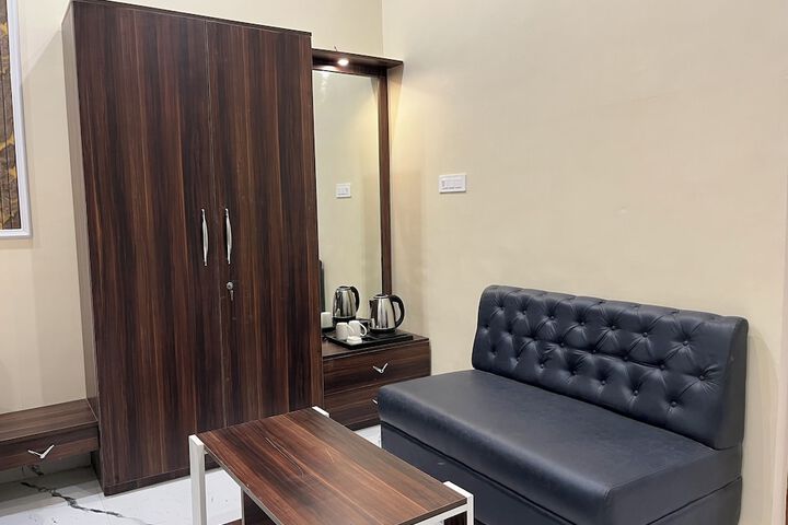 Room 26 of 59