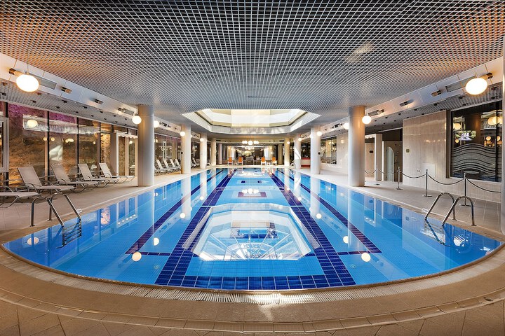 Pool 67 of 91
