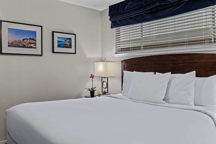 Room 7 of 23