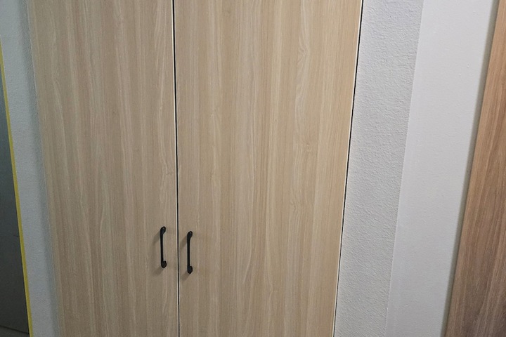 Room 42 of 105