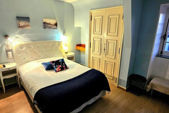 Room 46 of 62