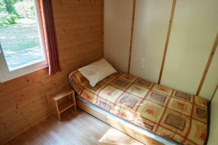 Room 14 of 81