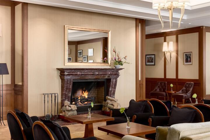 Hotel Interior 2 of 91
