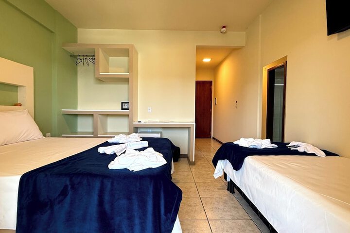 Room 40 of 90