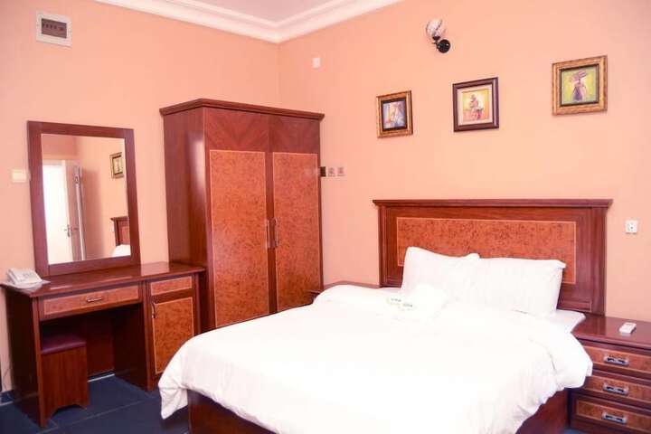Eden Hotel & Resorts