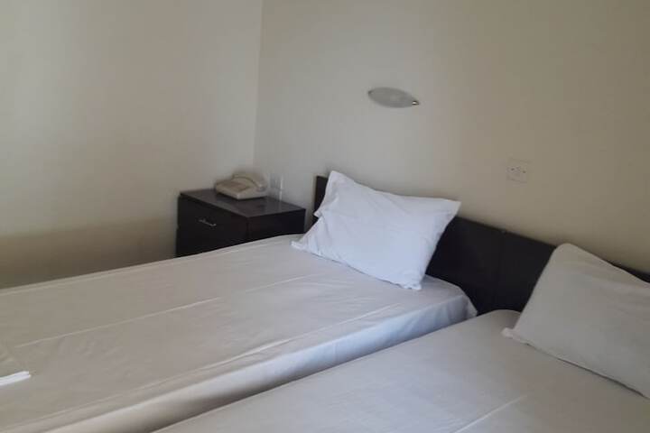 Room 8 of 30