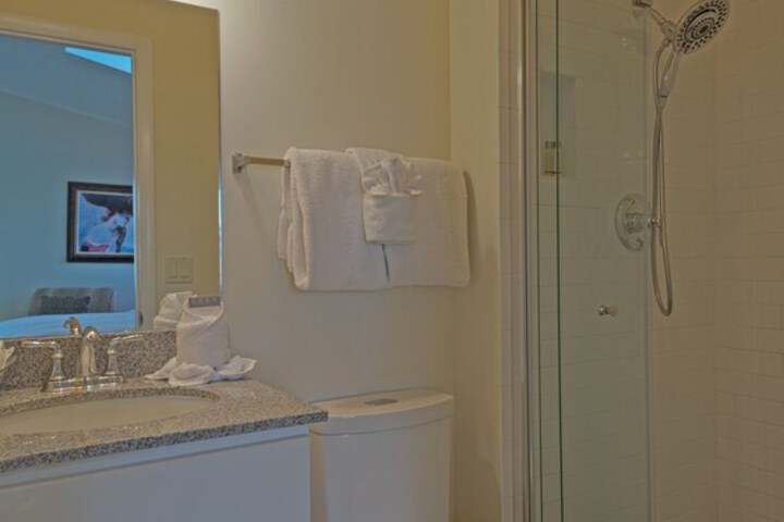 Room 151 of 181