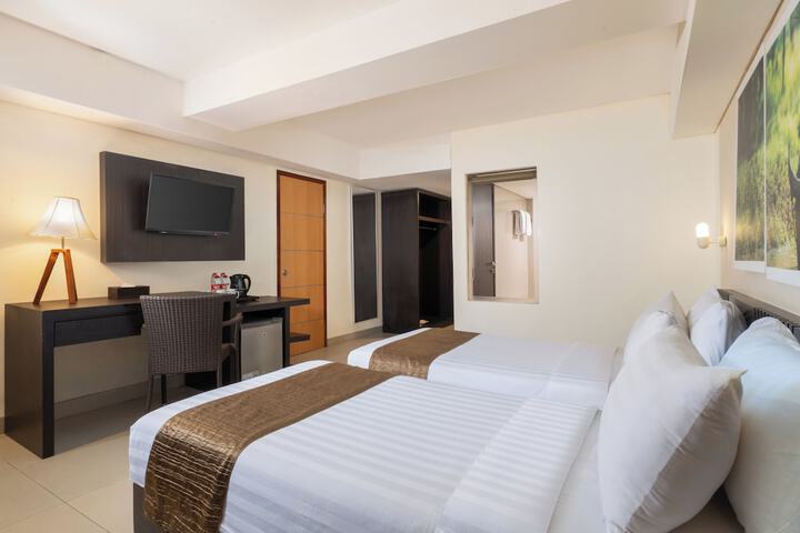 Room 22 of 49