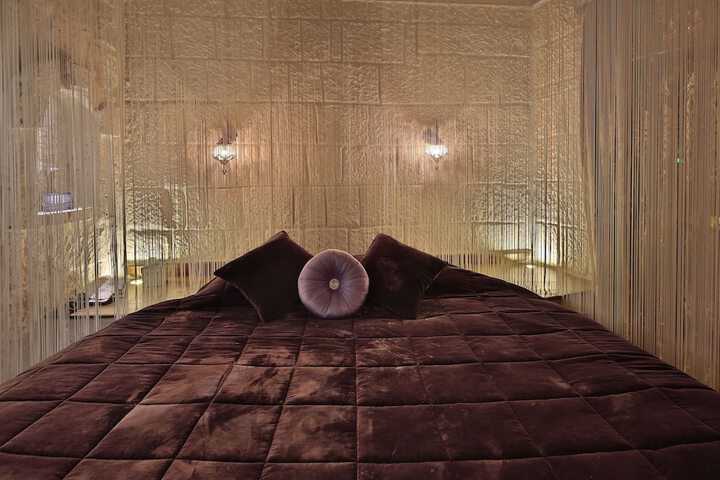 Room 20 of 53