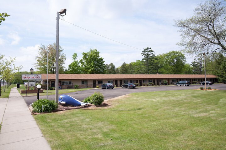 Hotel 17 of 25