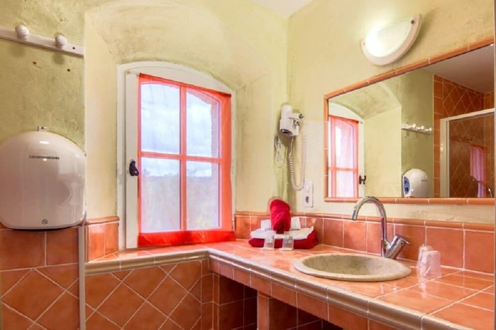Bathroom Interior Photo