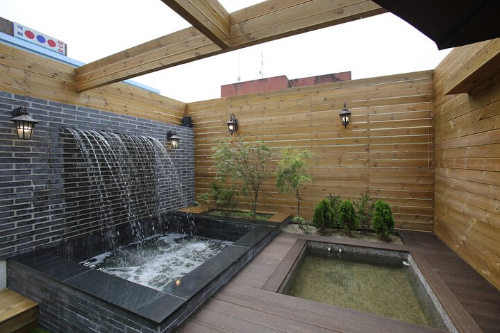 Terrace/Patio 19 of 51
