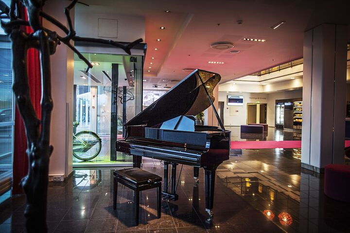 Hotel Lobby