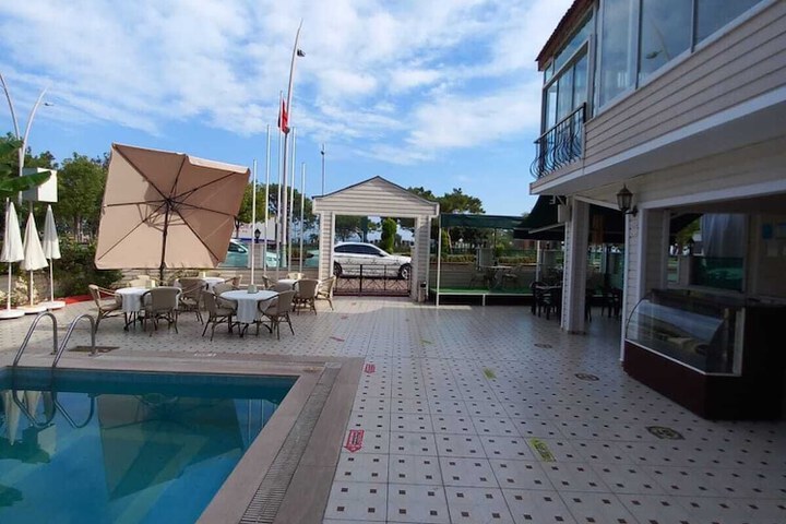 Terrace/Patio 21 of 55