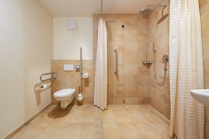 Room 12 of 55