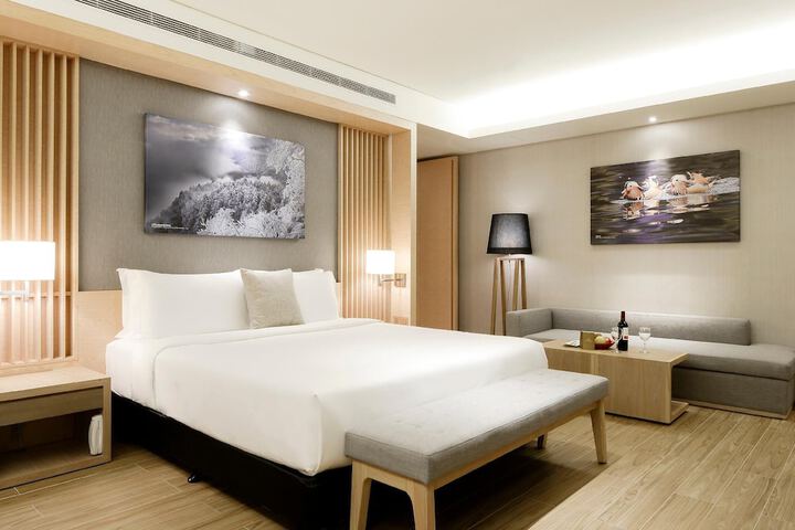 Room 20 of 65