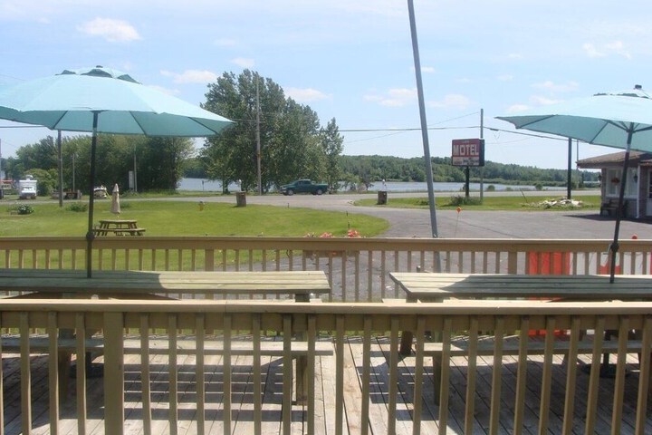 Terrace/Patio 36 of 45