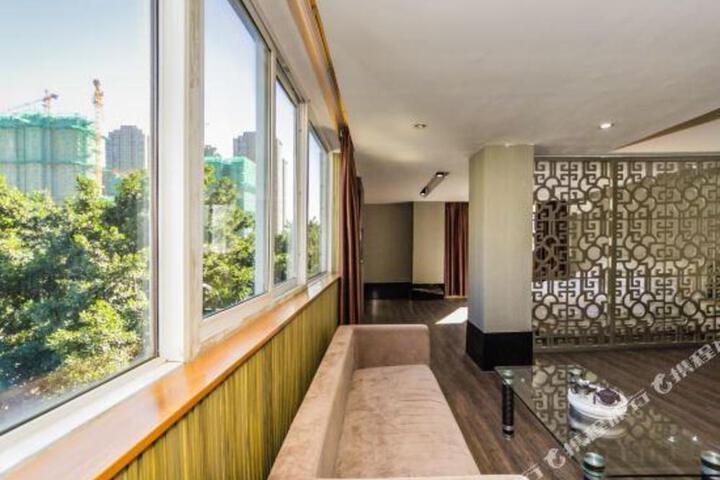 Yuhai Fortune Hotel (Fuzhou East Second Ring Taihe Plaza)