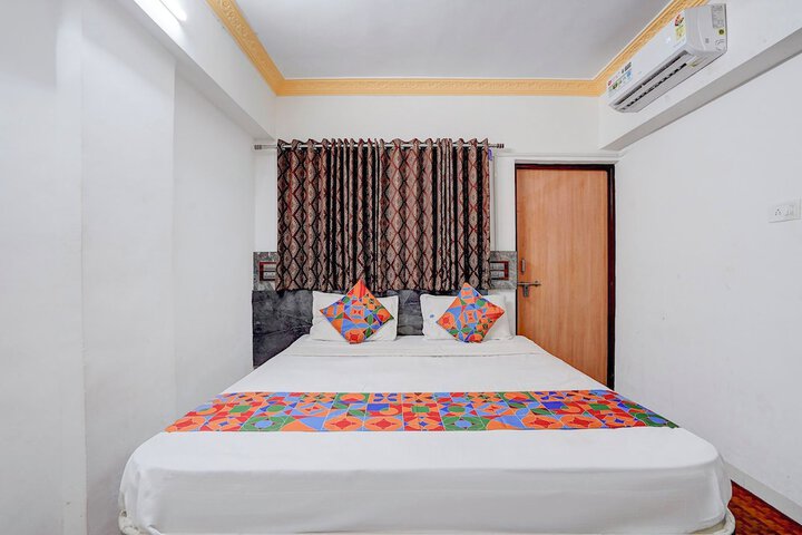 Room 14 of 29