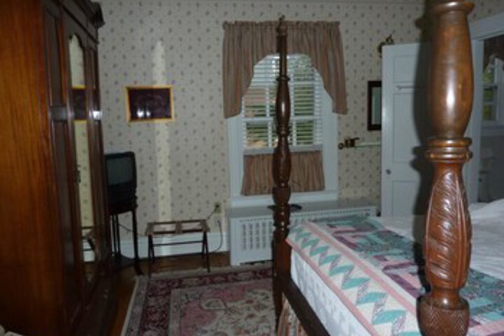 Inside Room Photo