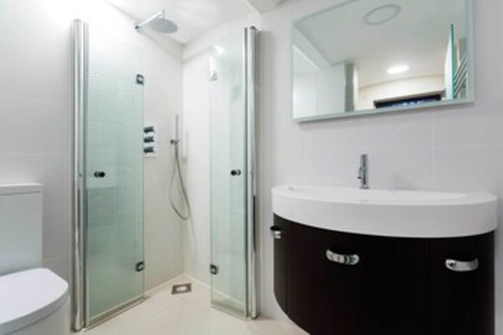 Room 2 of 13