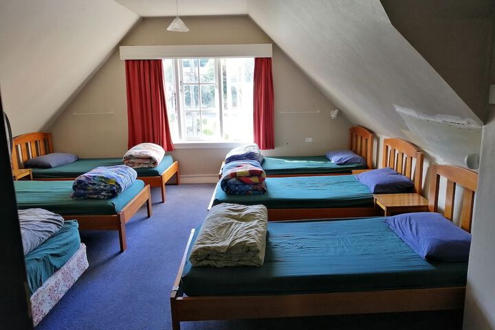 Room 28 of 62