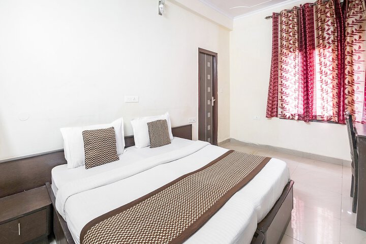 Room 14 of 22