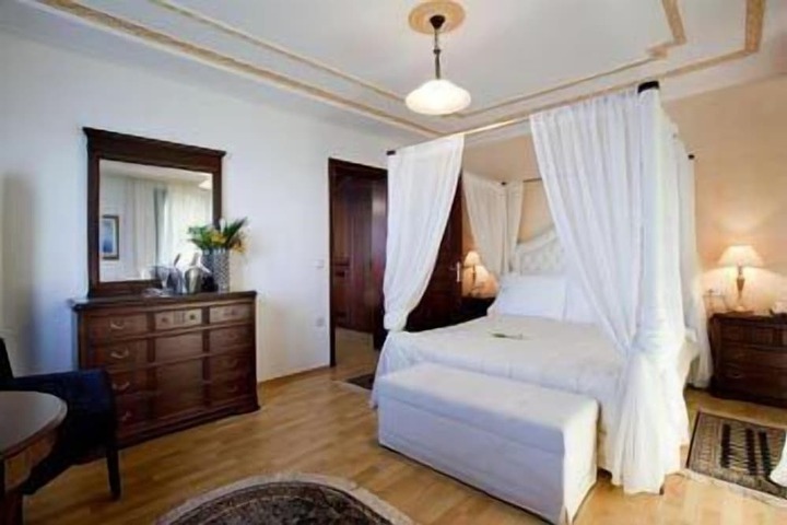 Room 15 of 57