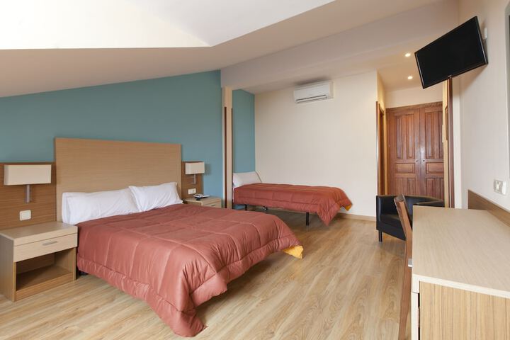 Room 7 of 43