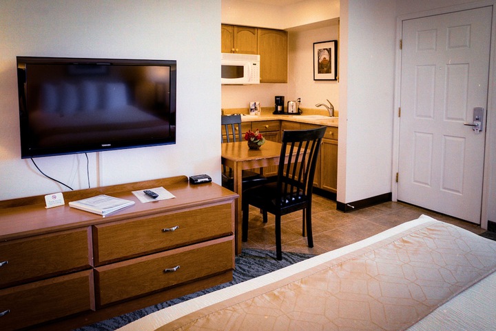 Room 8 of 29