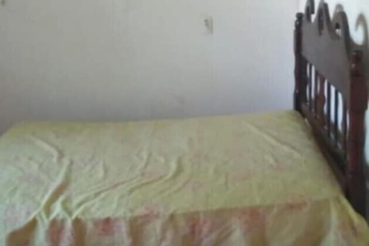 Room 3 of 12