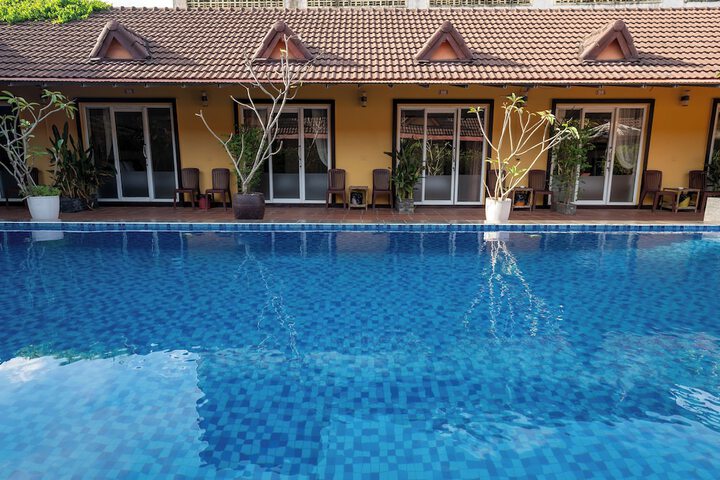 Pool 49 of 62