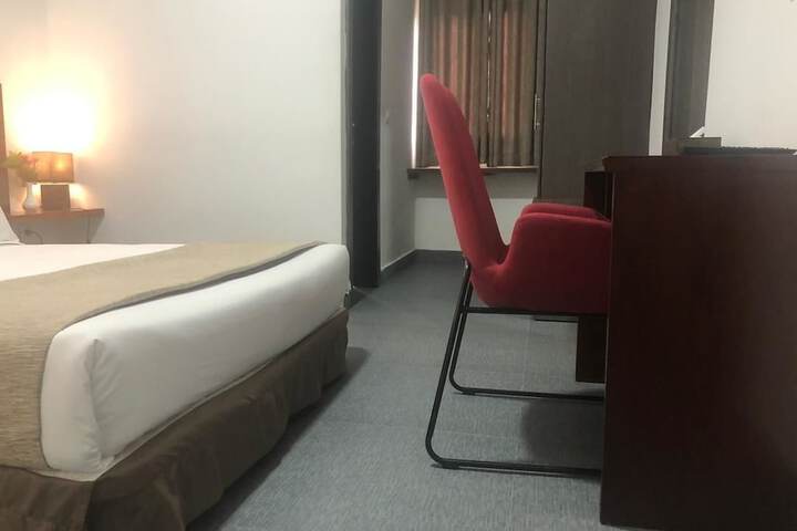 Room 11 of 23