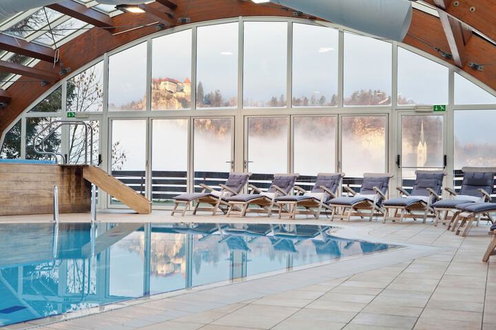 Pools & Facilities