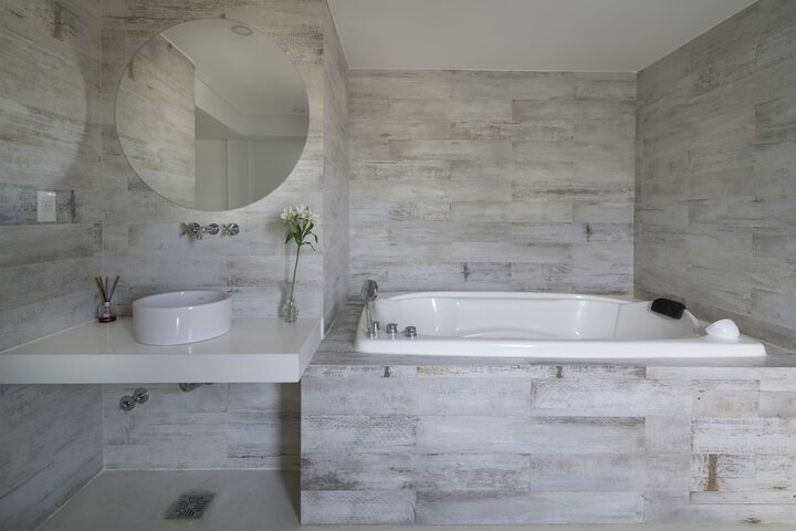 Spa 18 of 29